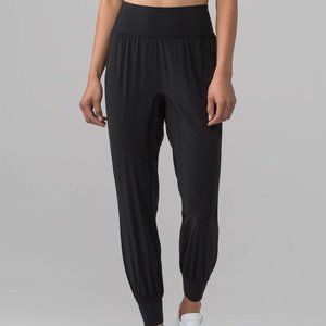 Lululemon Sun Setter Jogger High Rise Loose Fit Lightweight Pants 6 Black